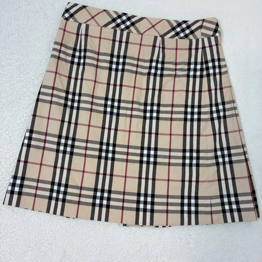 バーバリーロンドン　スカート　膝丈　ノバチェック　ベルト　プリーツ　40 L相当