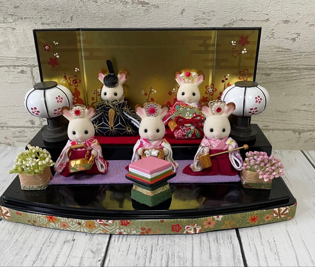 雛人形 シルバニア赤ちゃん ケース入り 2段飾り 三人官女