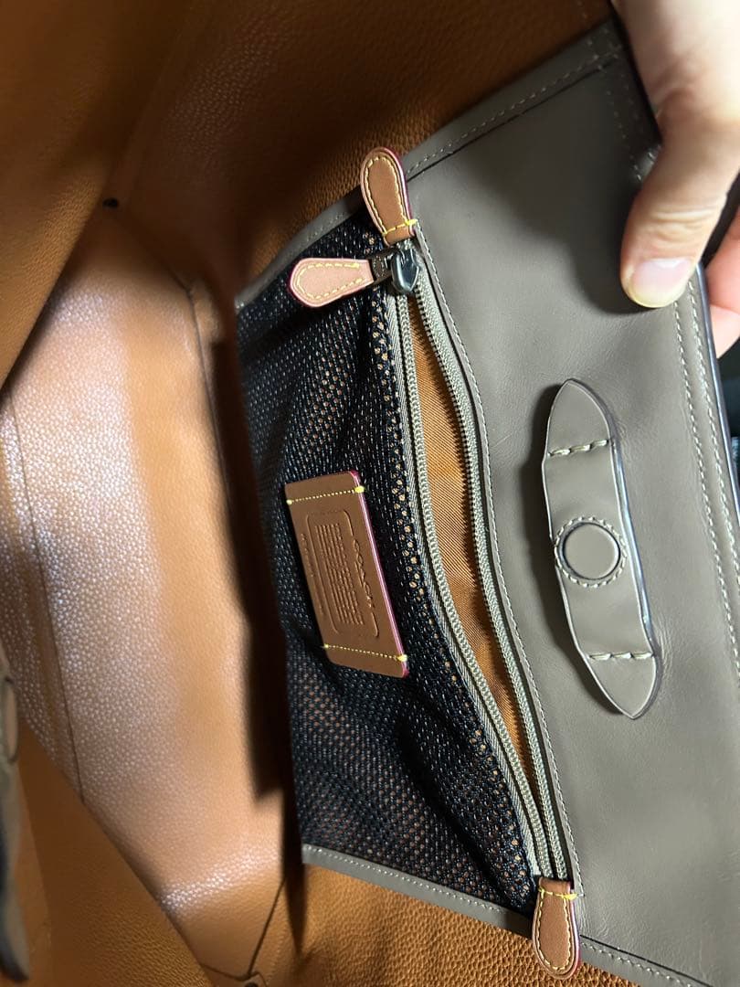 coach メンズバッグ　ゴッサムトート34