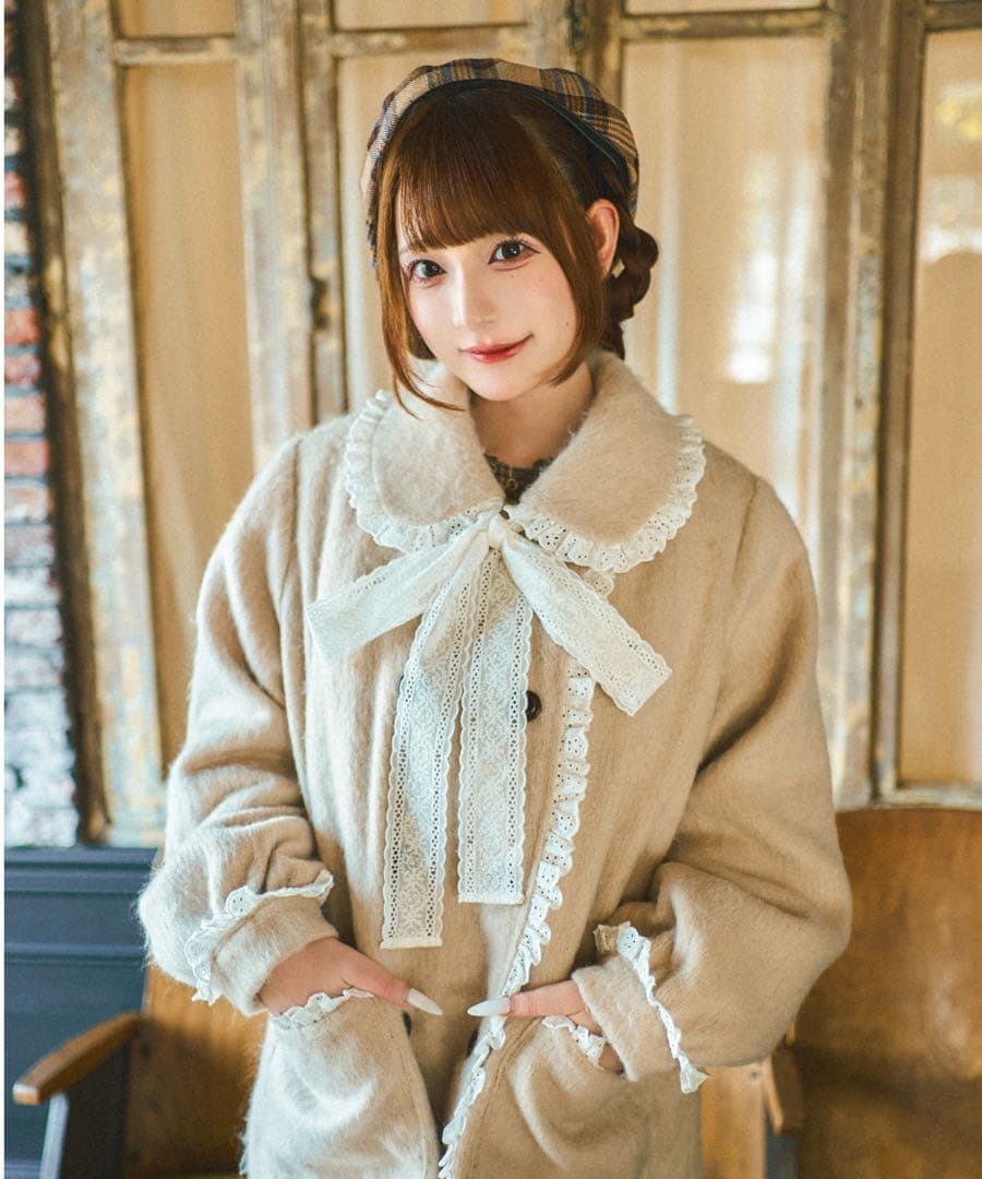 再度値下げしました！クティールとレトロ　コットンレースシャギーロングコート