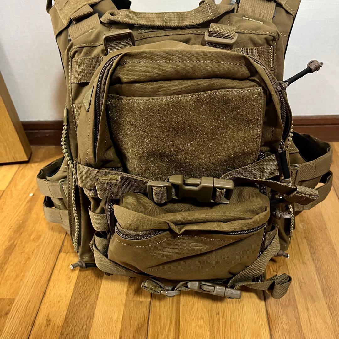 TMC製Crye Precision AVSタイプ プレートキャリア　実物生地