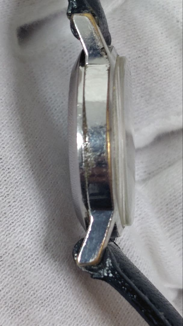 【動作品】OMEGA Geneve 手巻き ヴィンテージ腕時計 Ω純正リューズ