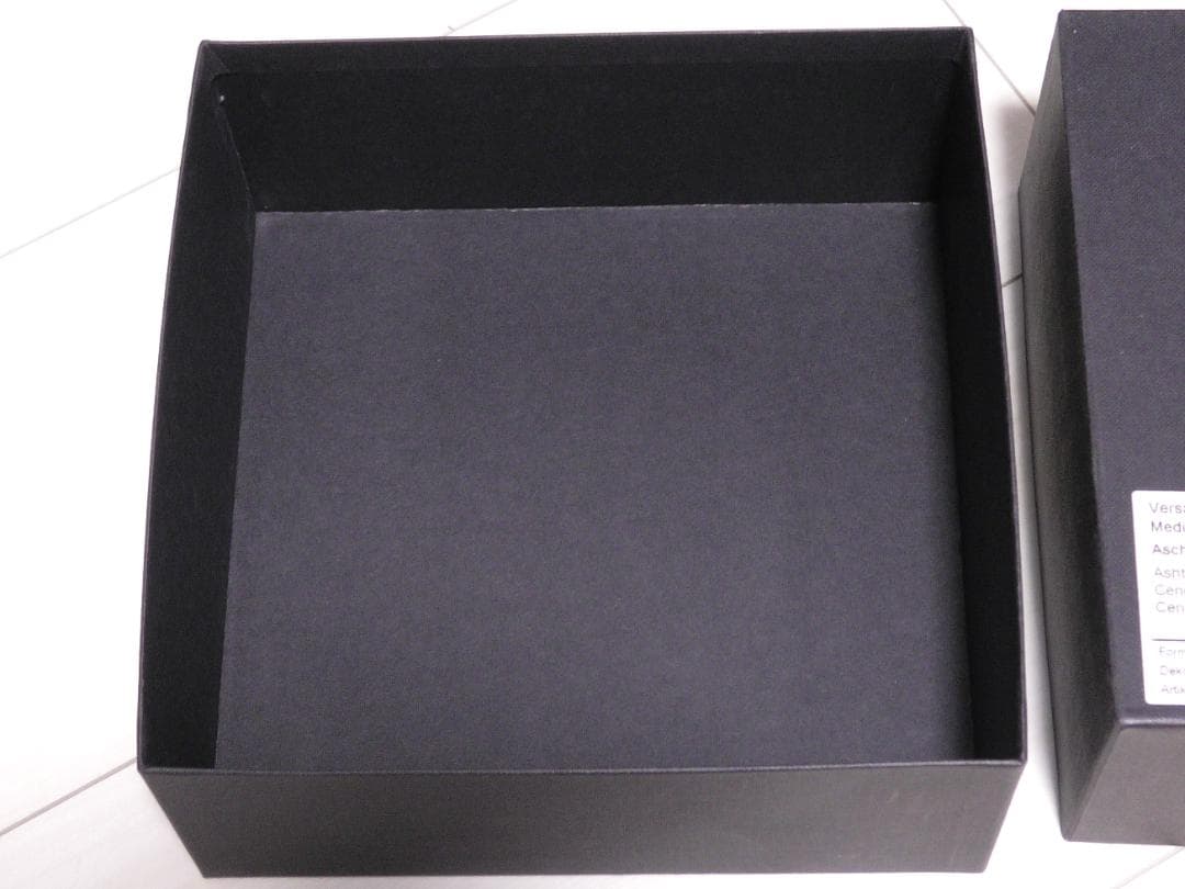 や*ー様 【公式価格 約8万】【未使用】ヴェルサーチ 灰皿 16cm