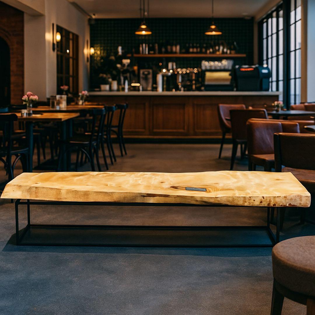 栃　トチ　一枚板　ローテーブル　センターテーブル　ベンチ　カフェ　別荘　ホテル