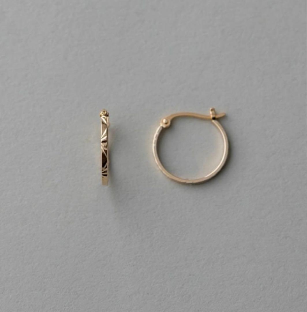 ete | K10YG クレール カット ピアス