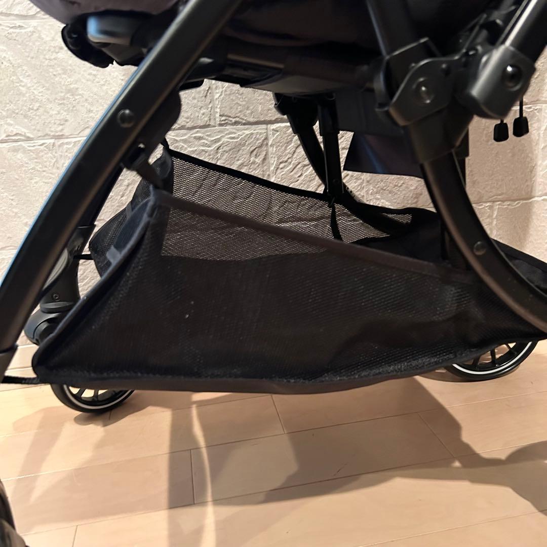 美品Combi コンビスゴカルSwitch plus エッグショック ベビーカー