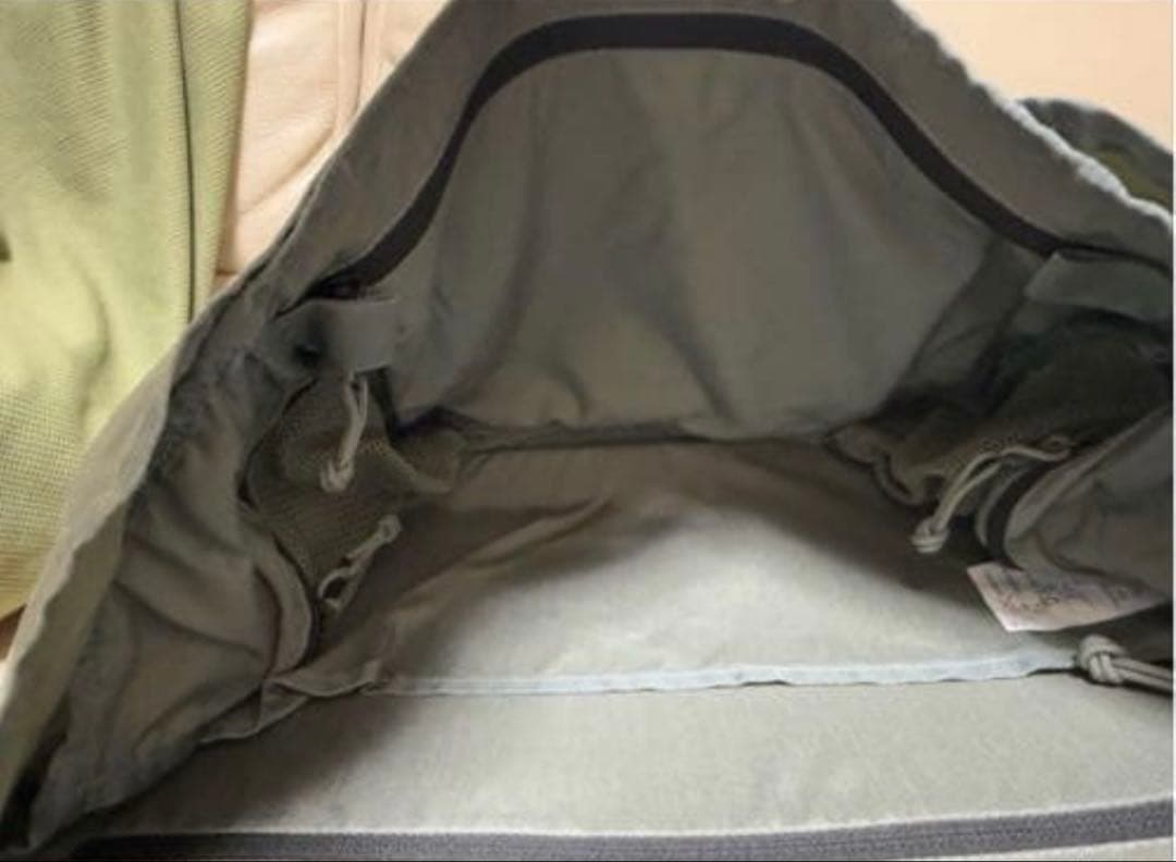 米国製 MYSTERY RANCH アウトサイダー メッセンジャー バッグ