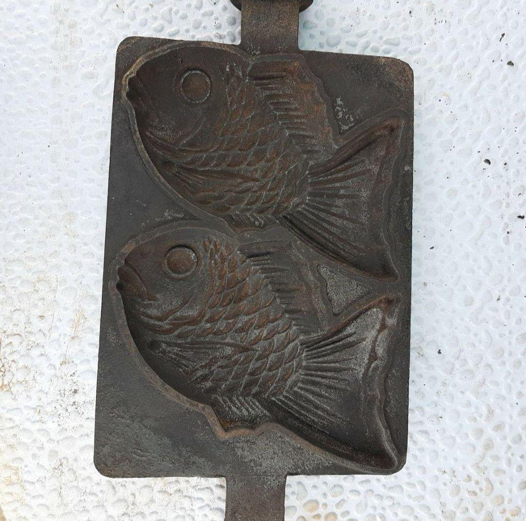 たい焼き器　鯛焼き器　業務用　１本　鋳鉄 魚型焼き型 二匹用