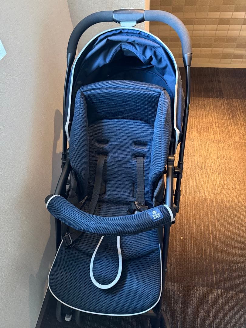 【4回のみ使用】スマートエンジェル　ベビーカー デ・ヨーネ レジェ eNAVY