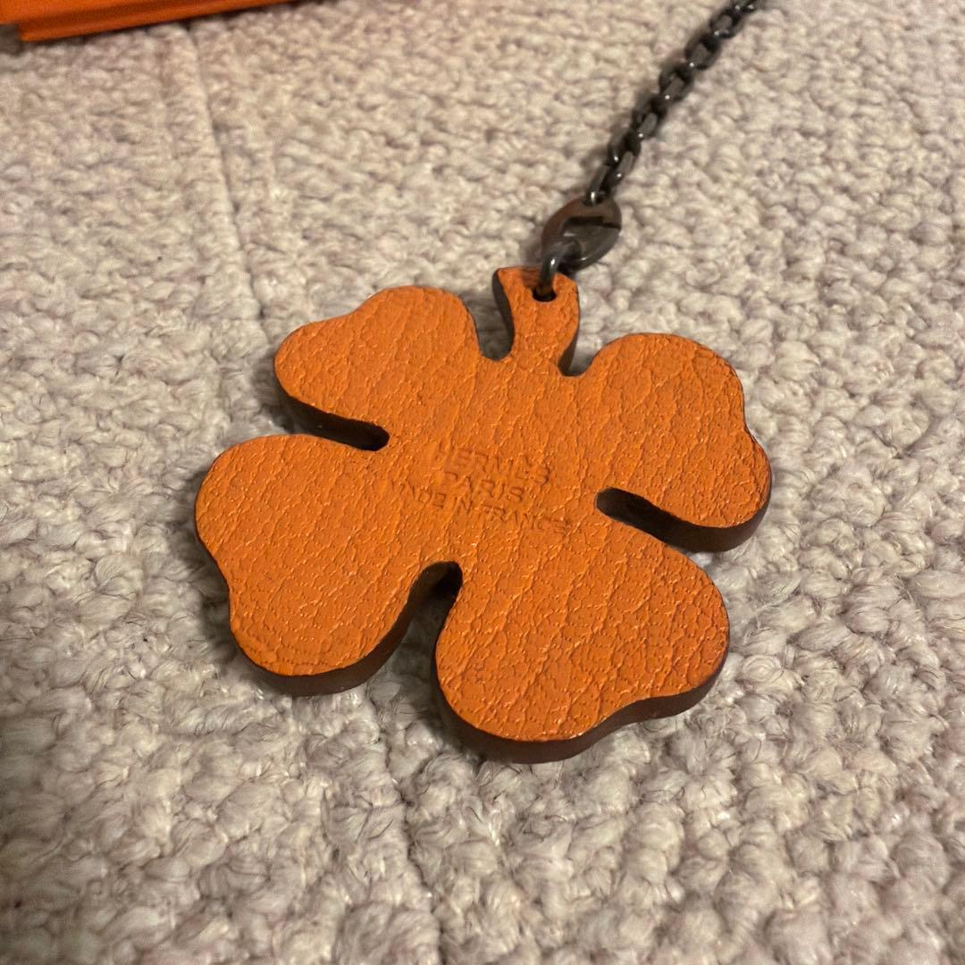 HERMES エルメス クローバー チャーム キーホルダー