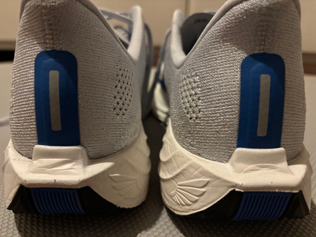 美品　ナイキペガサスプラス　27cm