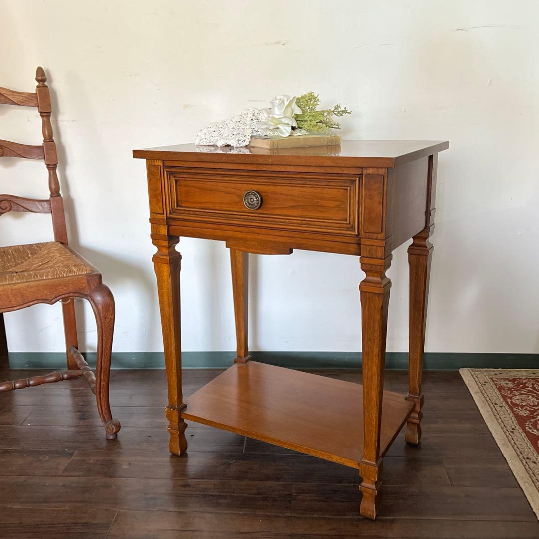 k201r124 日本製 DREXEL フランチェスカ ナイトテーブル/電話台