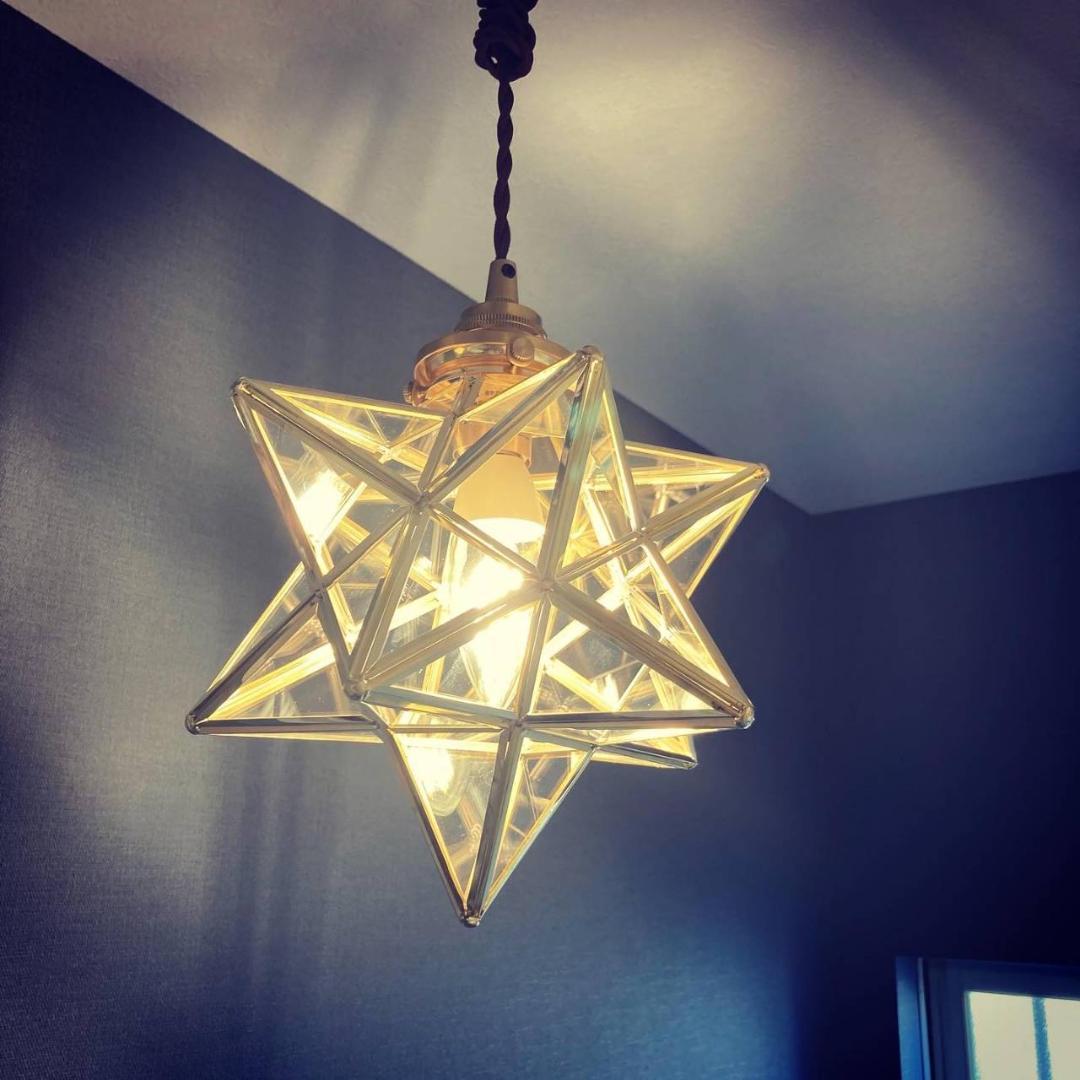 真鍮＆ガラス素材の幻想的な1灯ペンダントライト