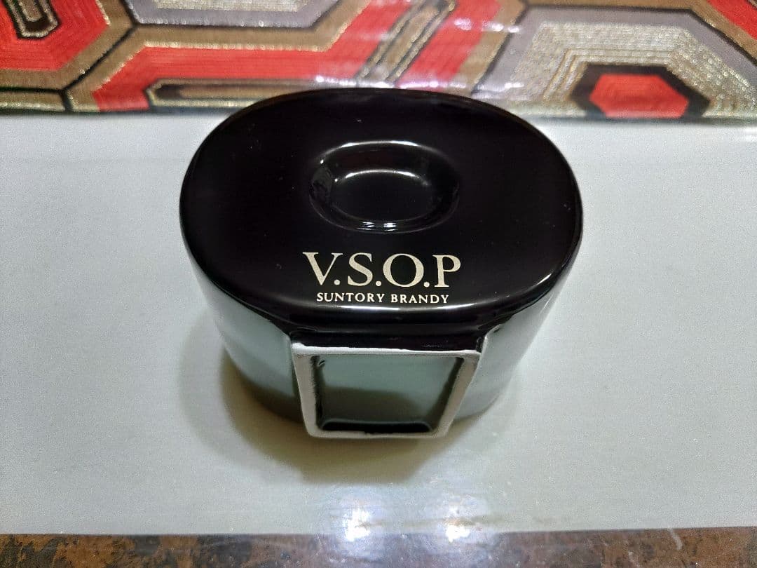 サントリー　ブランデーVSOP　ノベルティ　陶器製小物入れ　かわいい　当時物