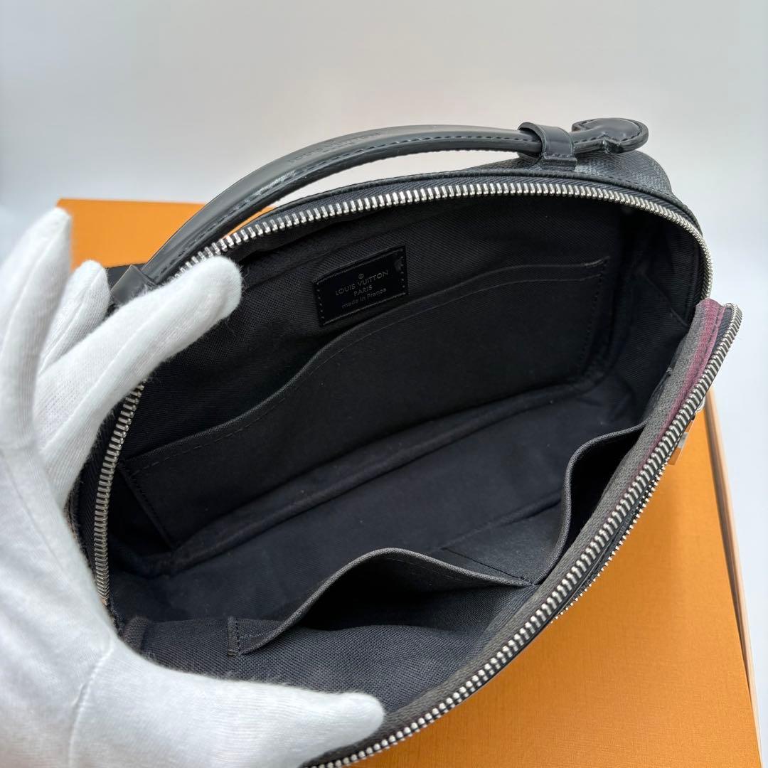 ❣️ルイヴィトン❣️ダミエグラフィット•アンブレール✨バムバックボディバッグ