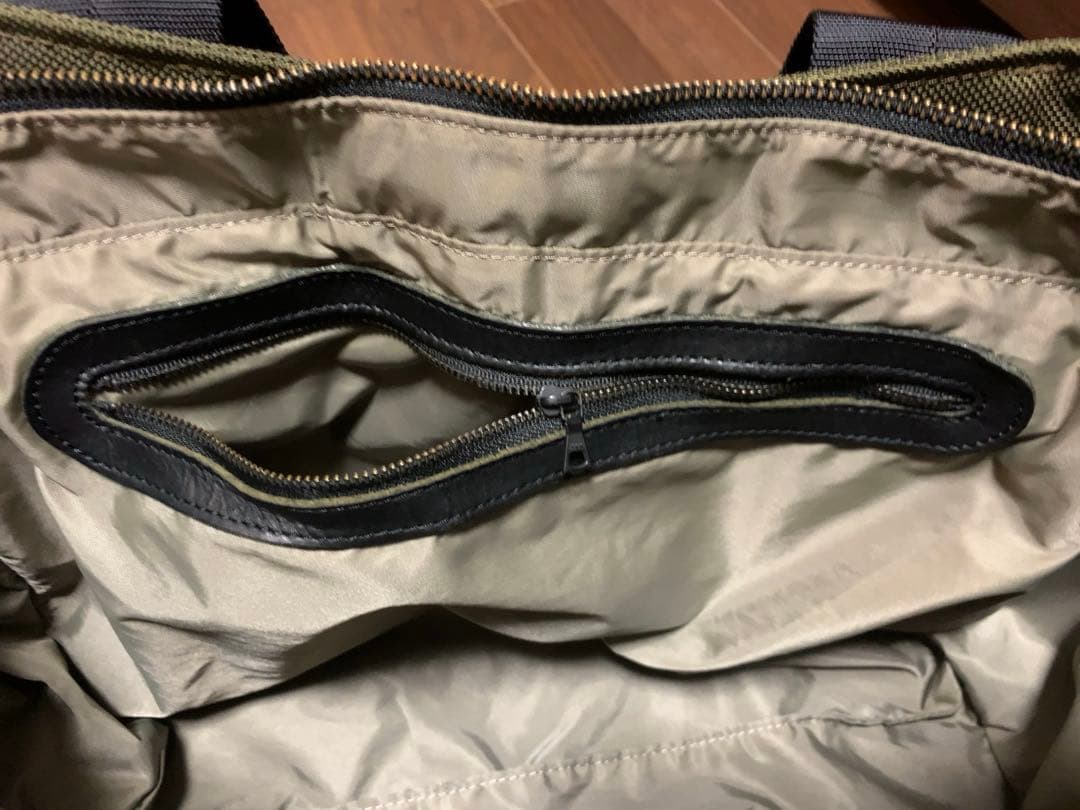 本日限り限定値下げ中！ 【美品】カワニシカバン セイフビー カーキ トートバッグ