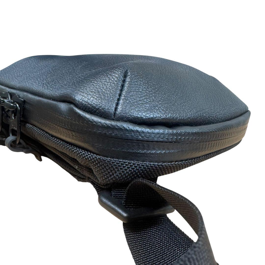 美品✨　WEXLEY　4WAY SLING PACK 　日本限定　2024AW