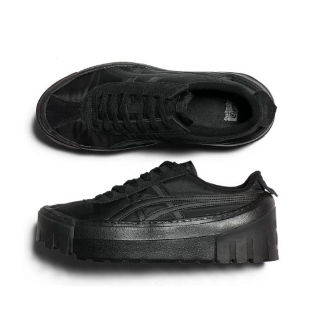 s*i様 Onitsuka Tiger ブラック厚底スニーカー