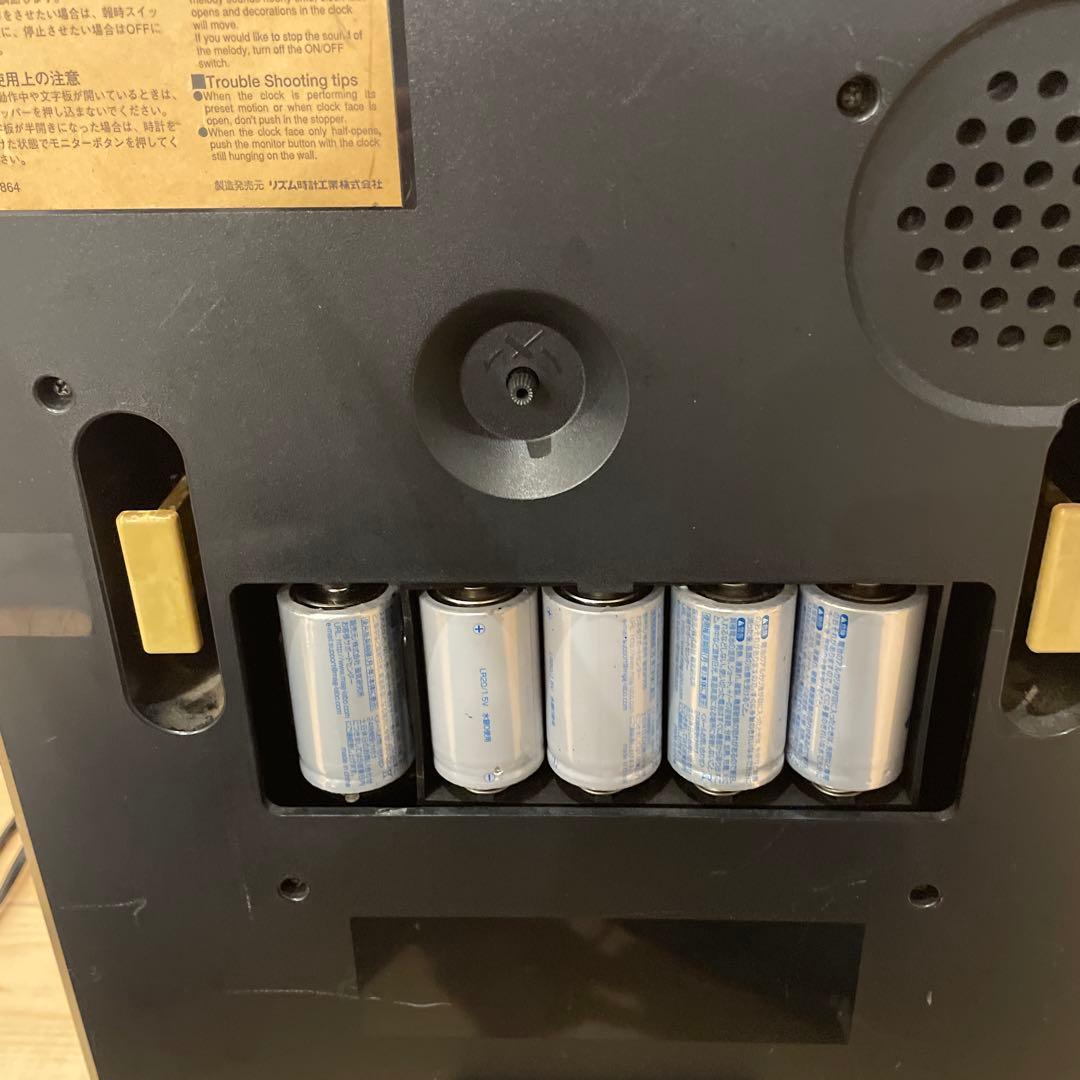 rhythm small worldリズム時計 からくり時計 4MH744RH