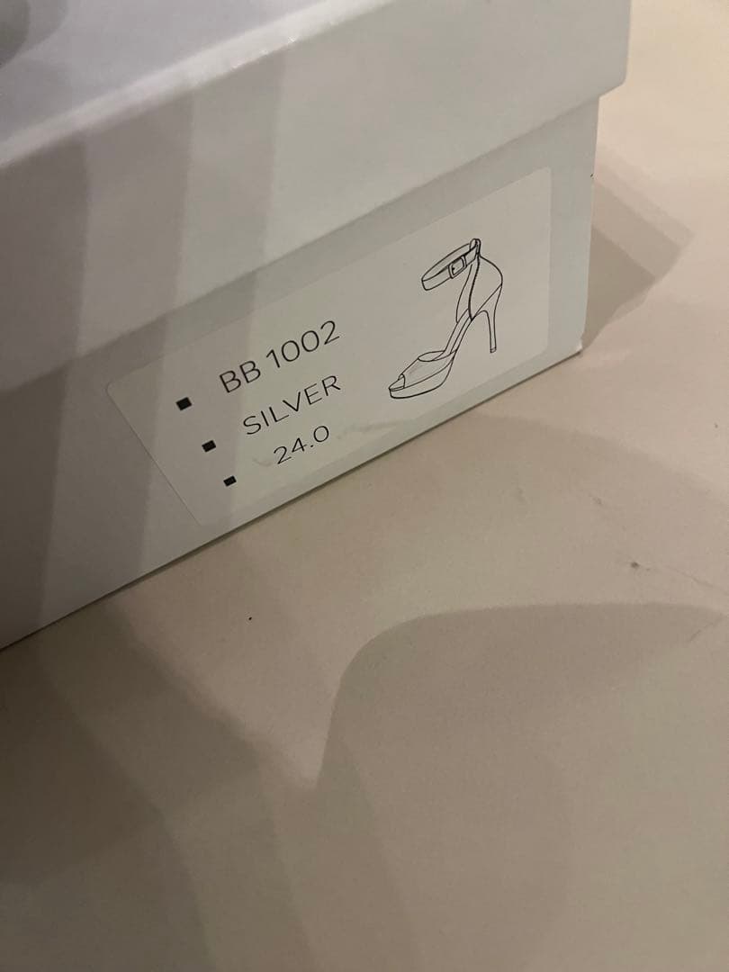 ベストボディジャパン公式ヒール24cm ラインストーンストラップハイヒール⭐️値下