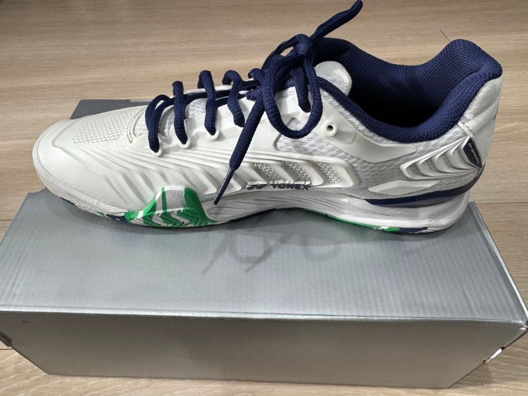 YONEX パワークッションエクリプション4 27.5cm美品