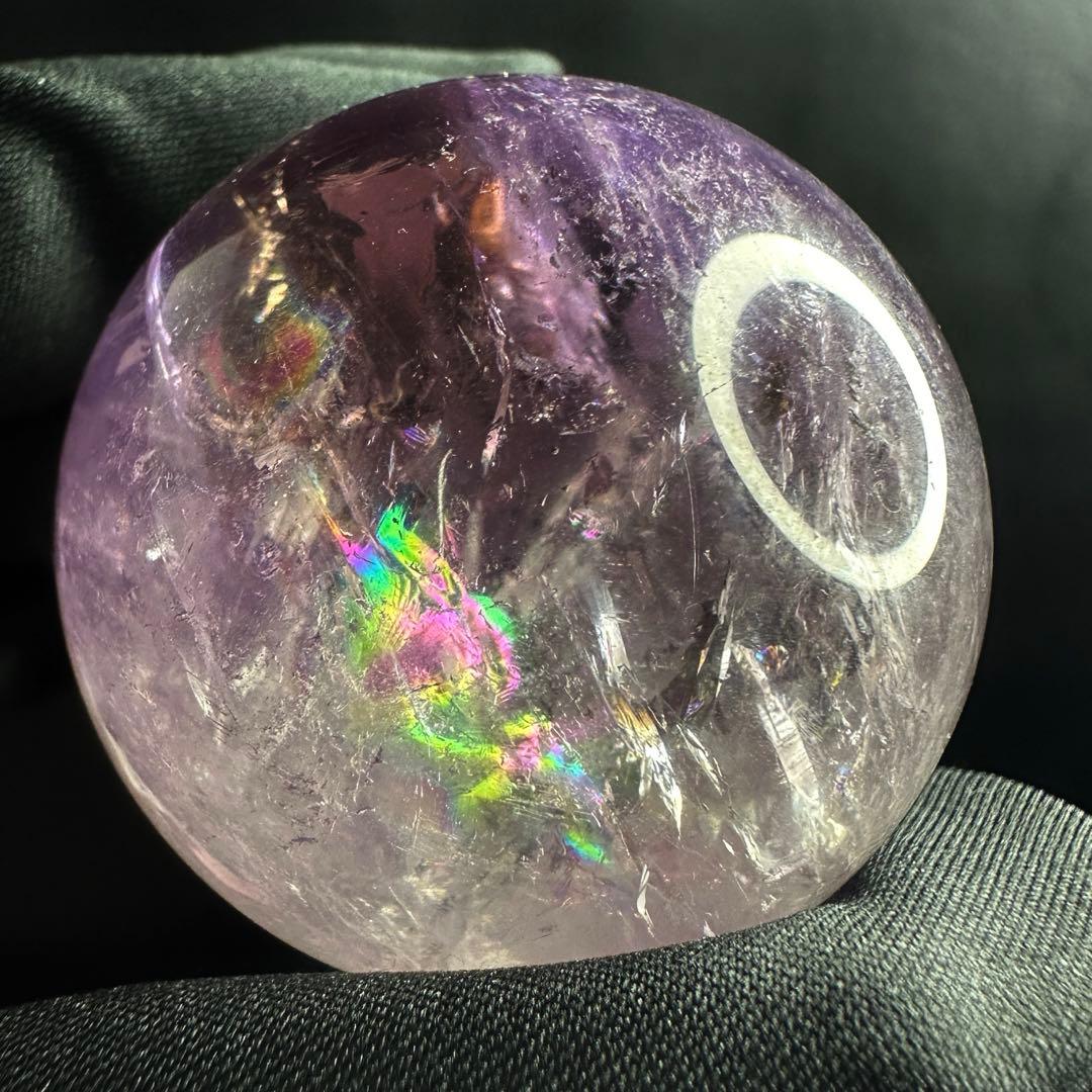 絶品レインボー☆アメジスト丸玉 スフィアパワーストーン天然石 原石水晶A1069