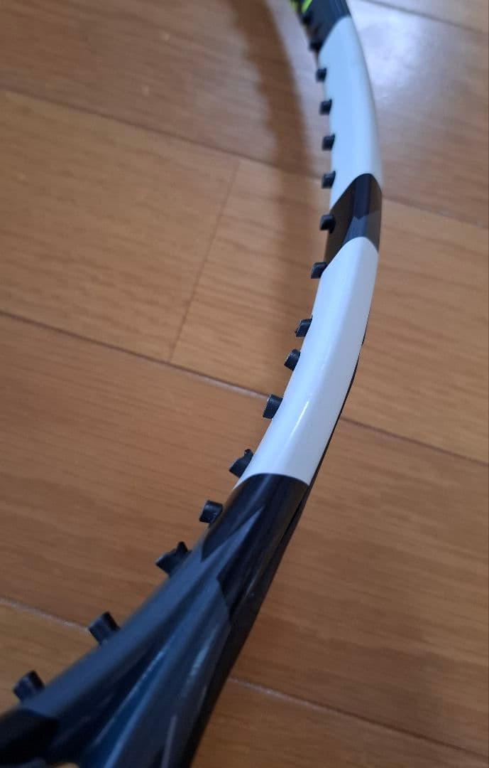 Babolat ピュアアエロ98 グリップ3