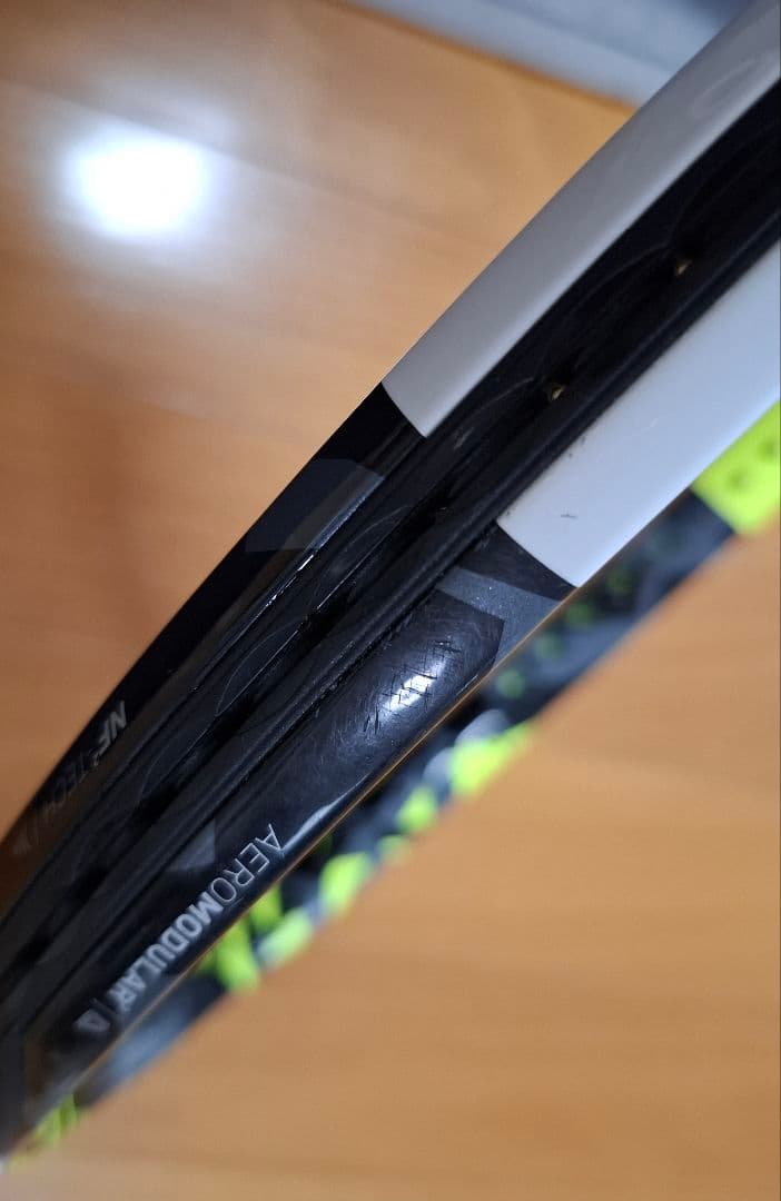 Babolat ピュアアエロ98 グリップ3