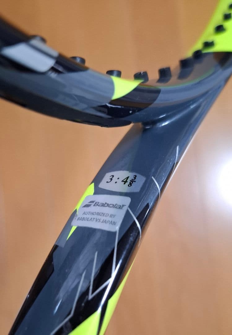 Babolat ピュアアエロ98 グリップ3