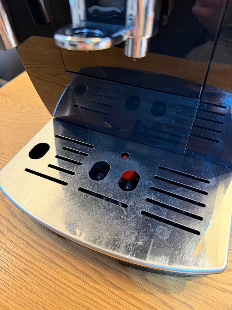 デロンギ マグニフィカS ECAM23120BN