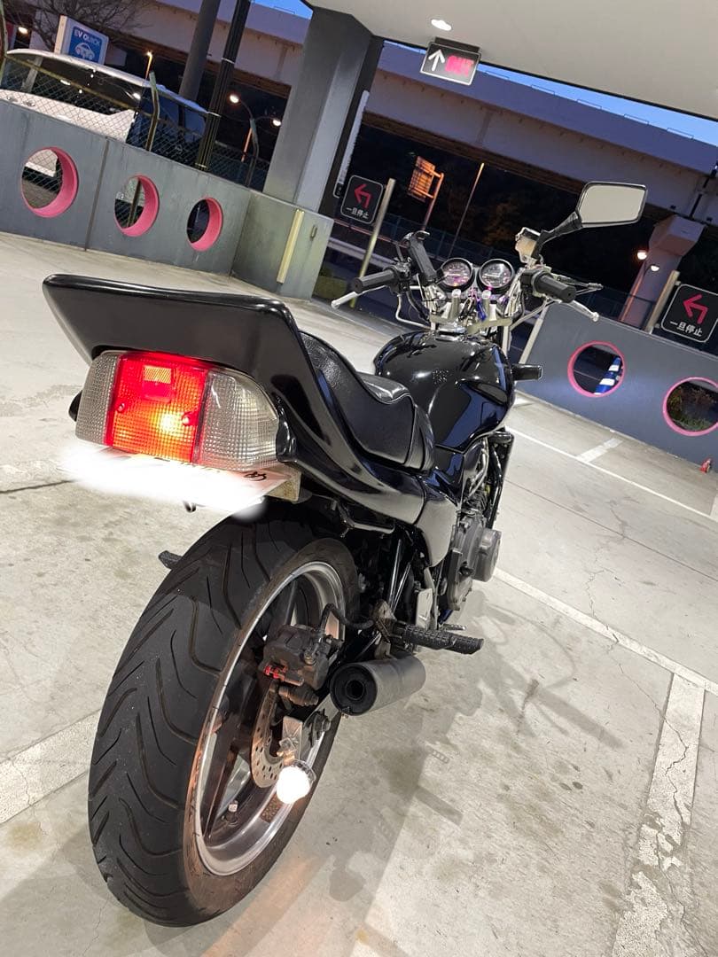 緊急値下げジェイド250 CBXテールカウル この機会を逃したら1.2万にします