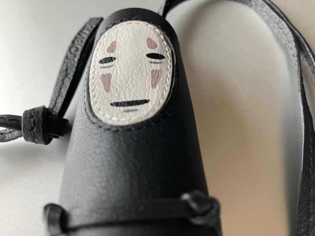 LOEWE (ロエベ) ×スタジオジブリ 千と千尋の神隠し カオナシキーケース