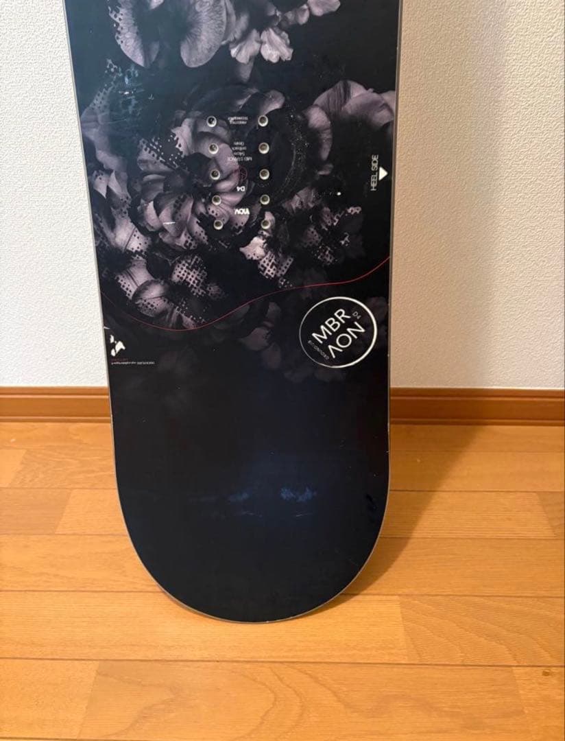 November D4 147cm【美品】グラトリ名機　おまけ付き　価格今週限定