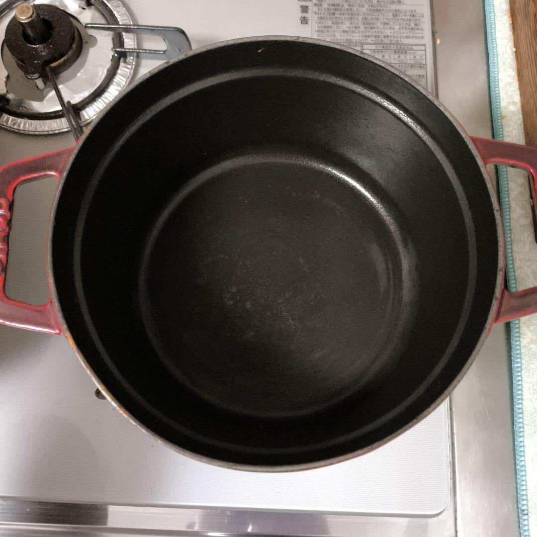 STAUB LA COCOTTE 赤 鍋 20cm 現状品