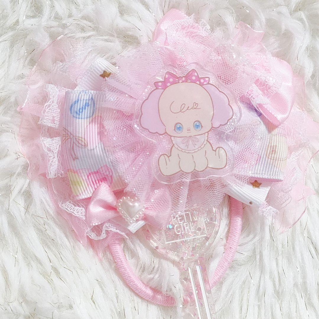 ハンドメイド★キッズリボン★ピンク★大きめ★レースと揺れるチャーム付き