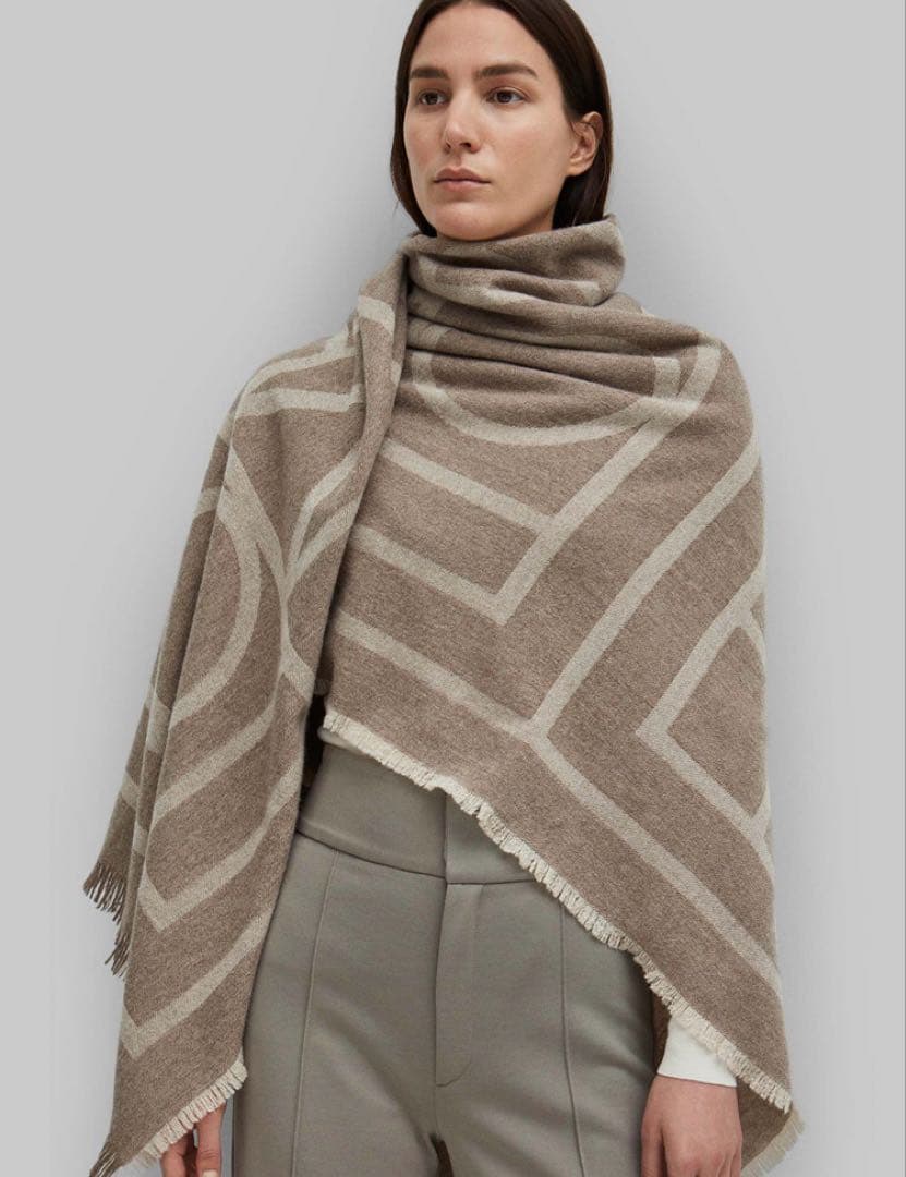 【秋冬必須アイテム】TOTME トーテム　ウールカシミヤスカーフ　マフラー