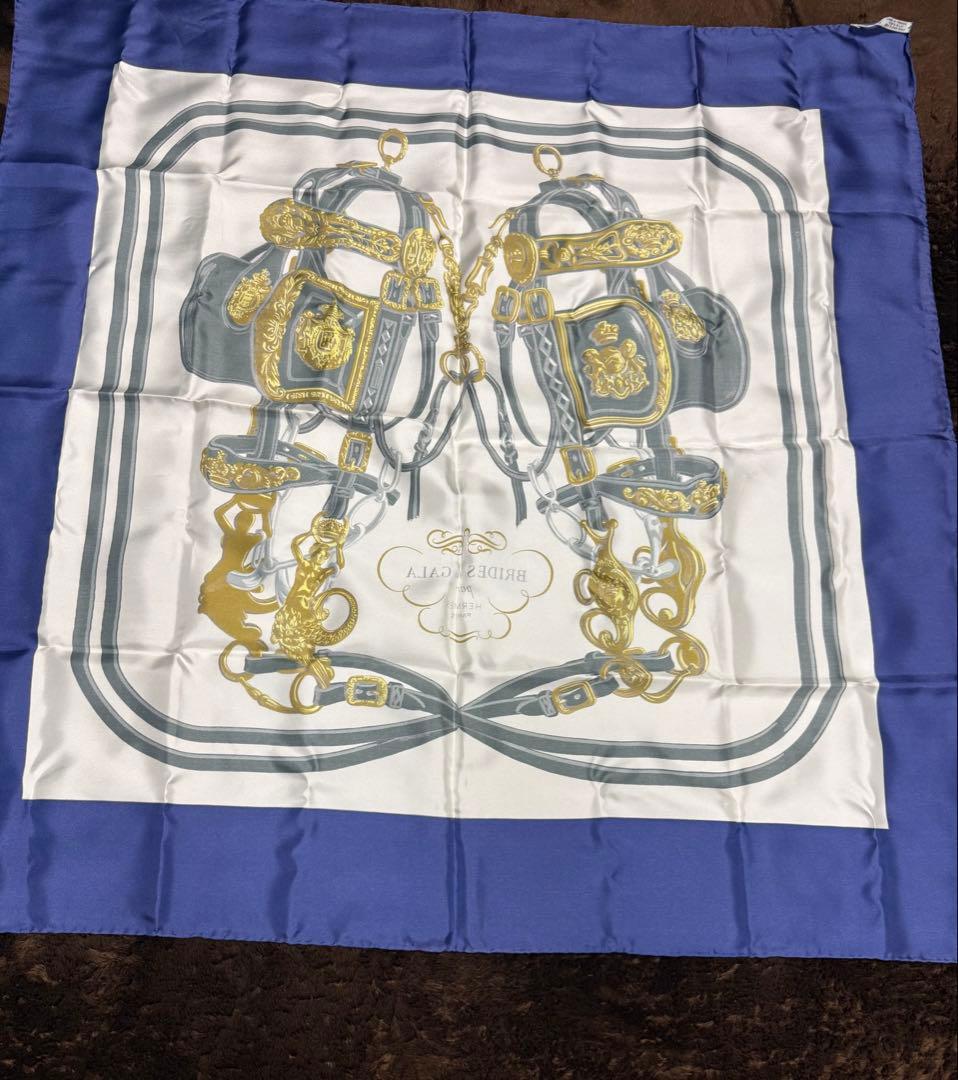 エルメス　カレ90「ブリッド・ドゥ・ガラ（式典用馬勒）」スカーフ