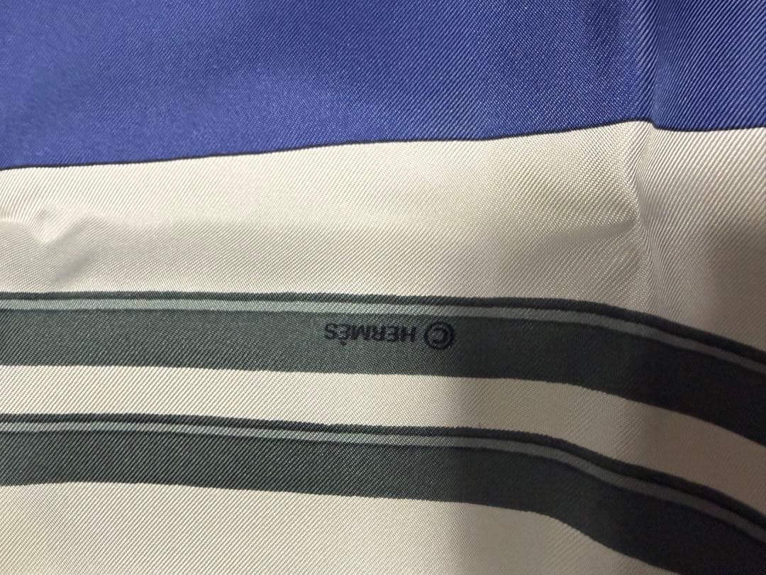 エルメス　カレ90「ブリッド・ドゥ・ガラ（式典用馬勒）」スカーフ