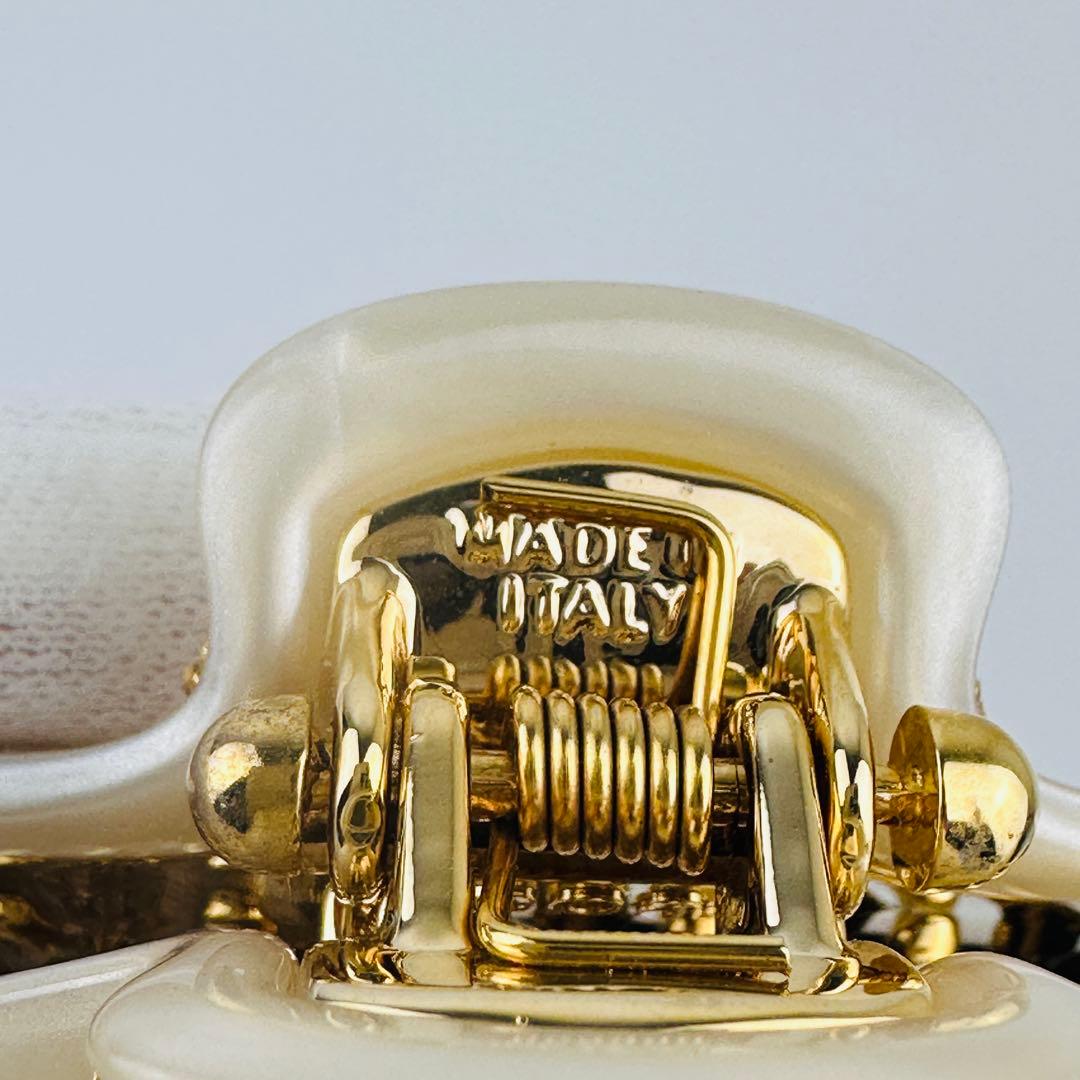 美品　アッカ　バレッタ　ヘアクリップ ゴールド アイボリー 約10cm ロゴ