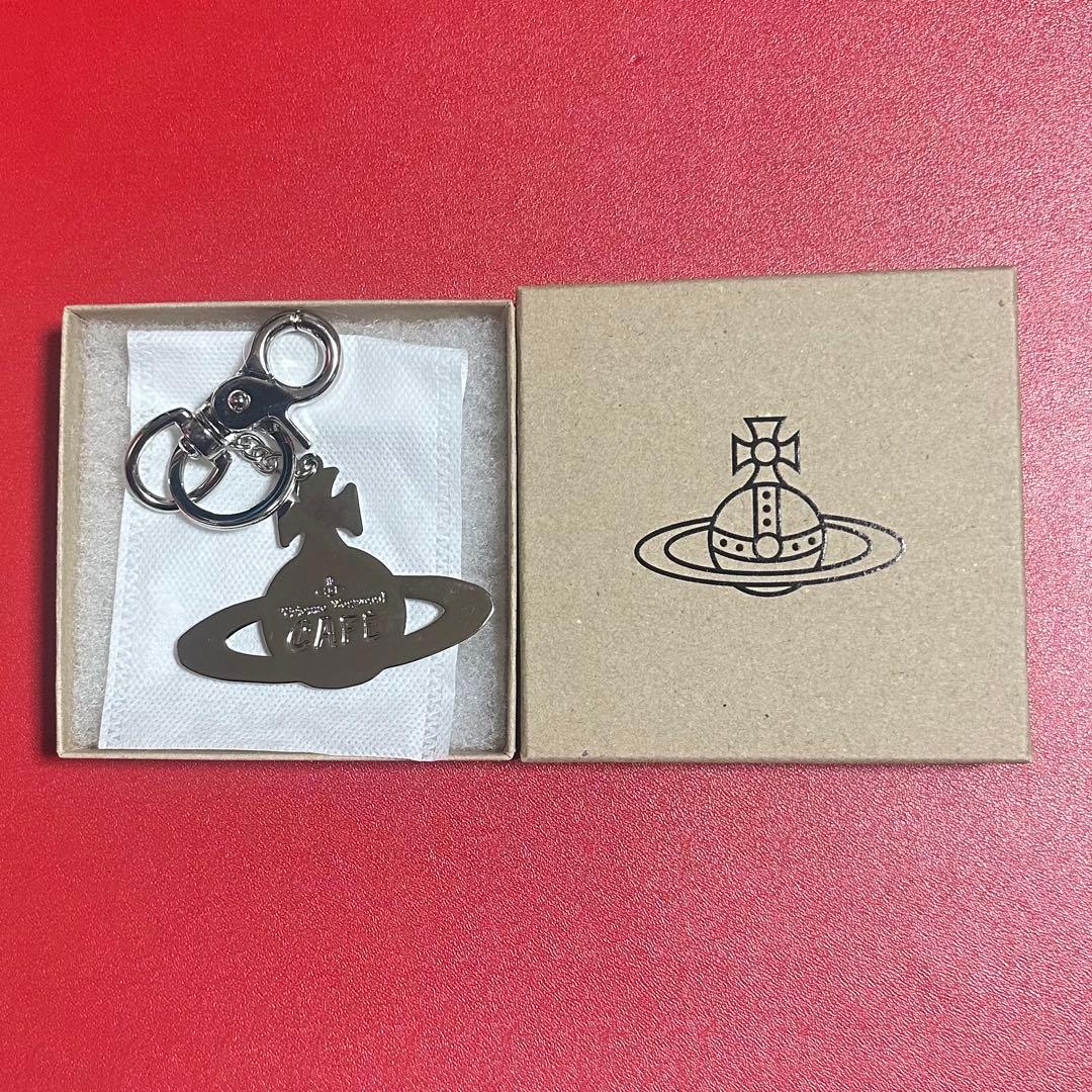 【Vivienne Westwood】カフェ 限定 キーホールダー «オーヴ»