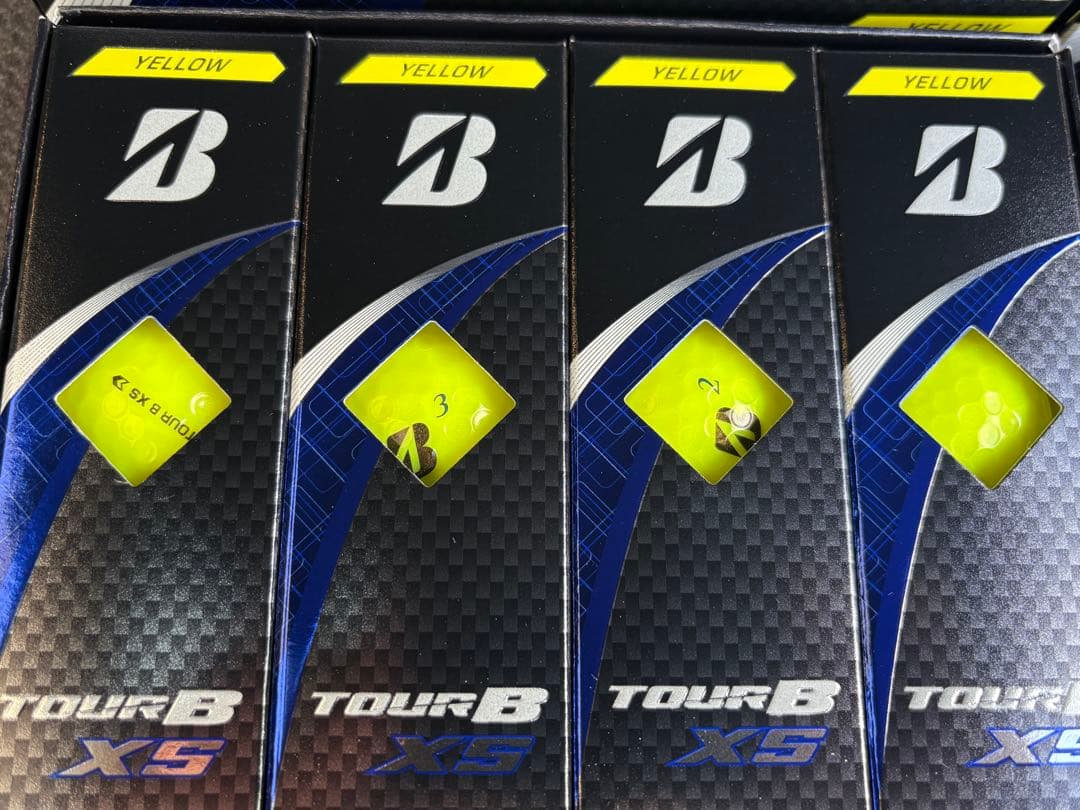 ブリヂストン Tour B XS 2ダース