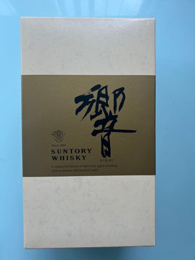 SUNTORY HIBIKI ウイスキー ゴールドラベル