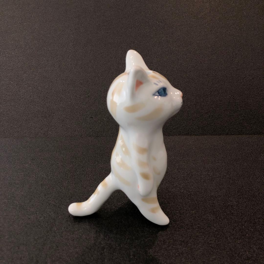 新品・人気作家FLOWERS 有田焼 猫 花器 仁王立ち 染付シリーズ 箱付き