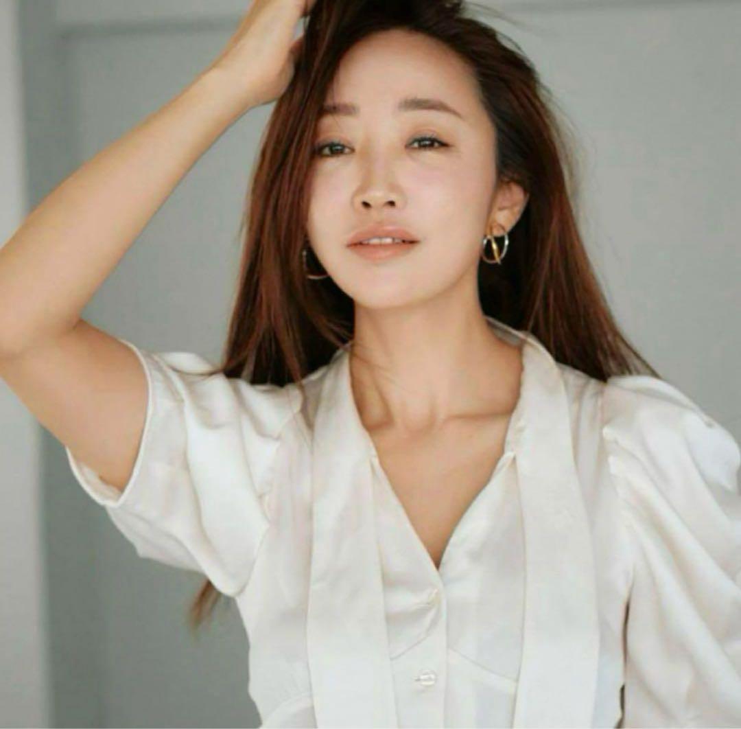 CADUNE ≪神崎恵さんコラボ≫サテンボウタイブラウス