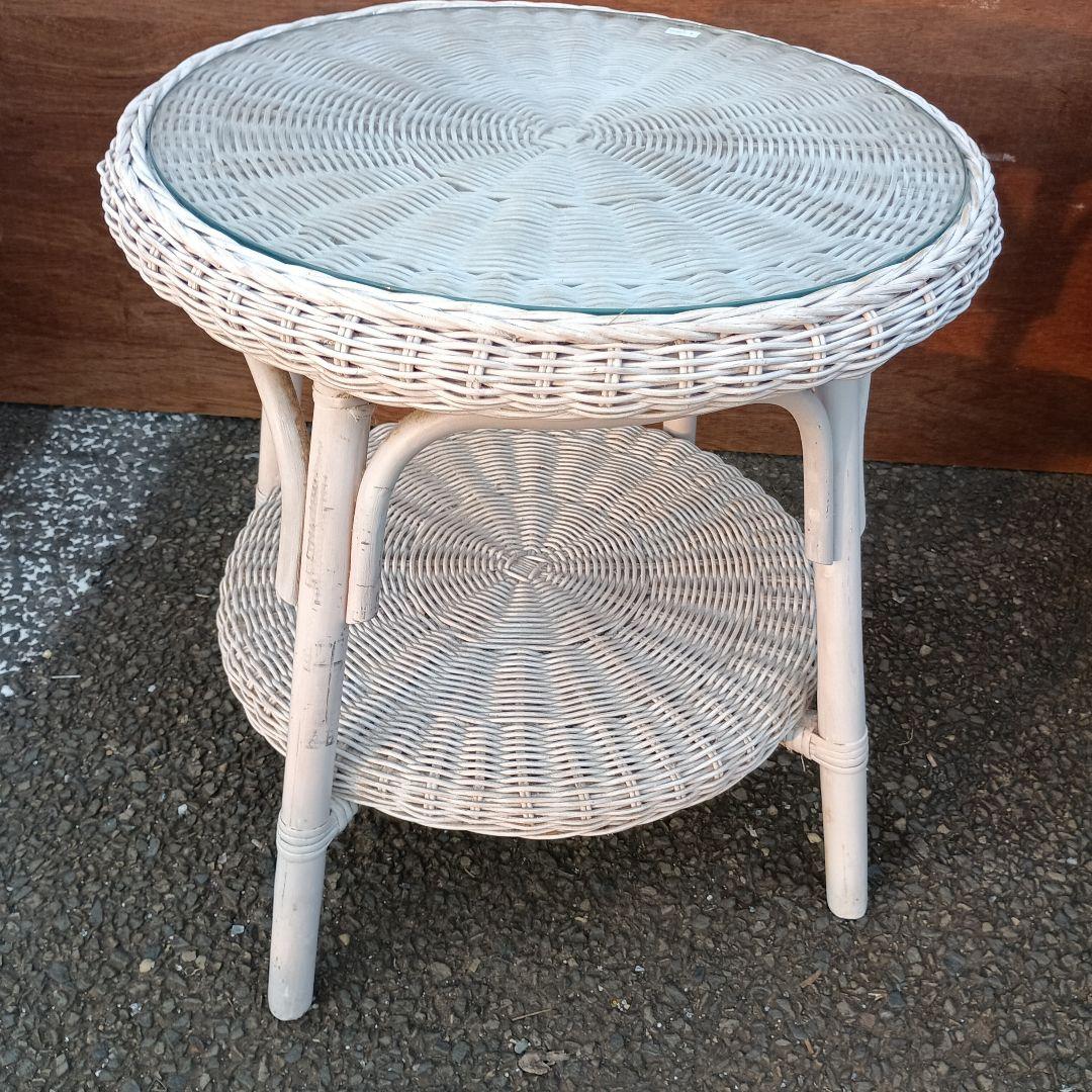 3630）ホワイトラタンアームチェアとテーブルセット　籐家具　手渡し希