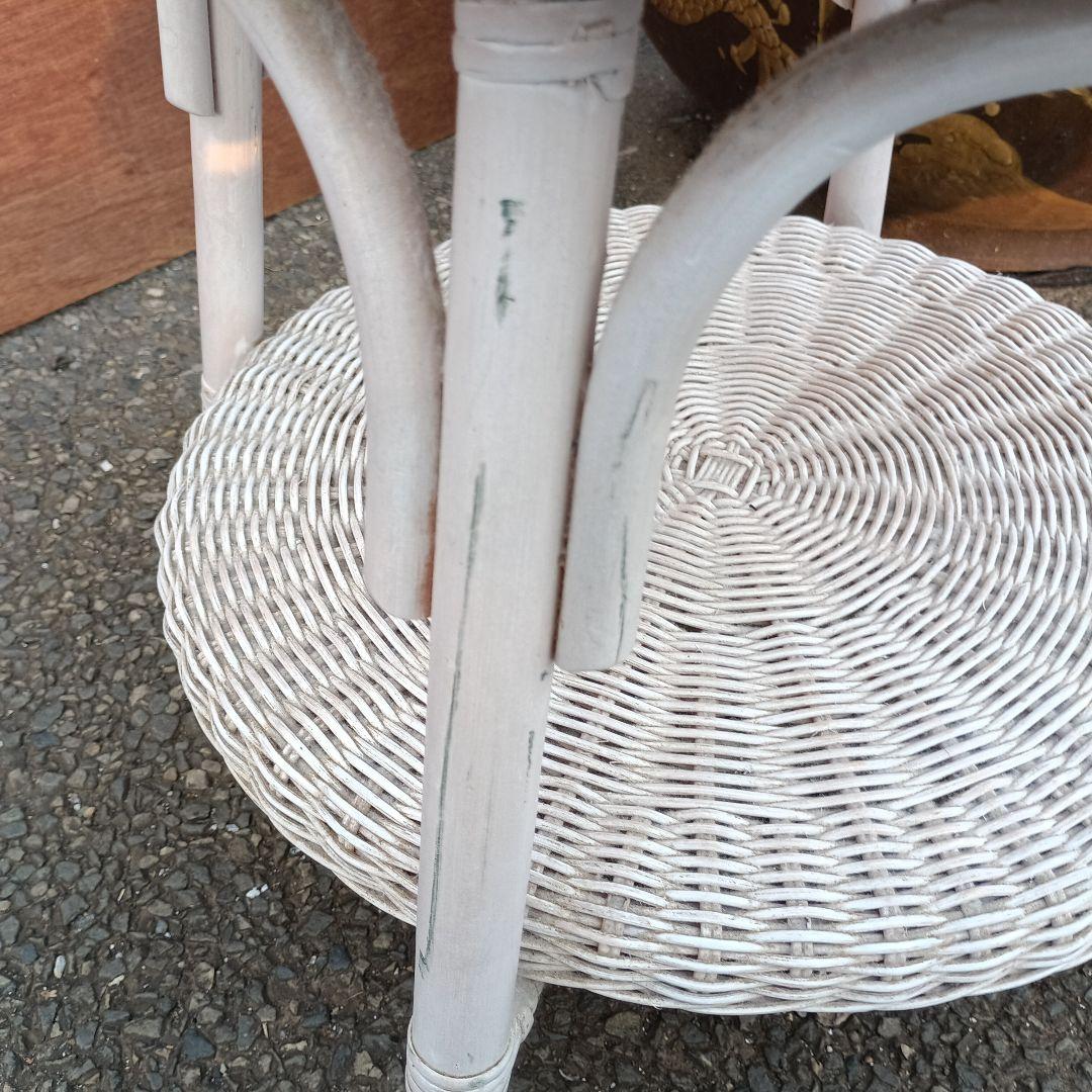 3630）ホワイトラタンアームチェアとテーブルセット　籐家具　手渡し希