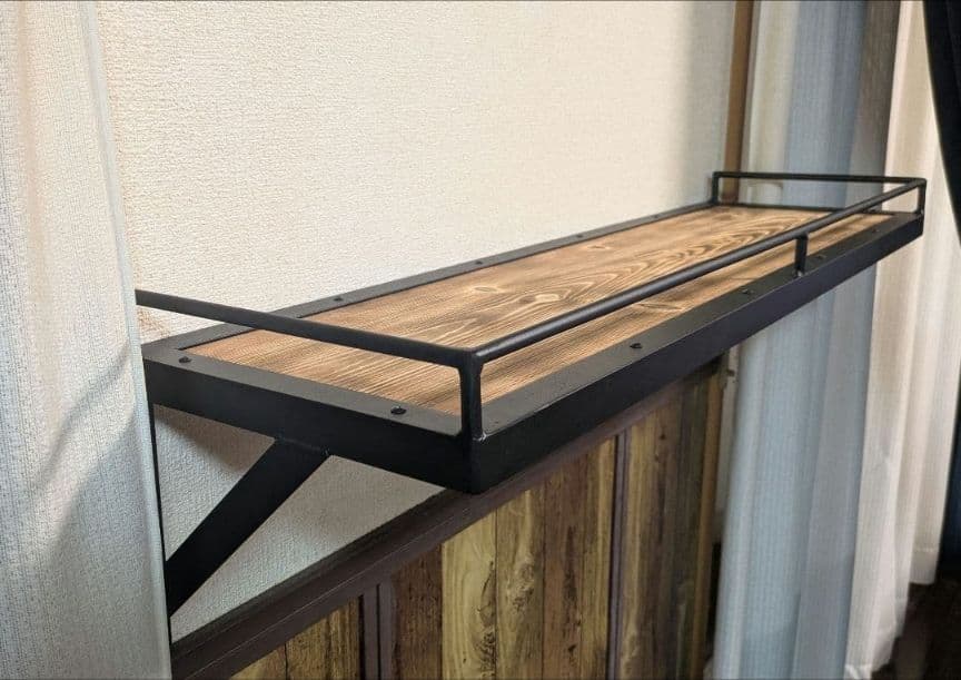 アイアン家具、アイアンシェルフ、アイアンウォールシェルフ即納品(幅90センチ)