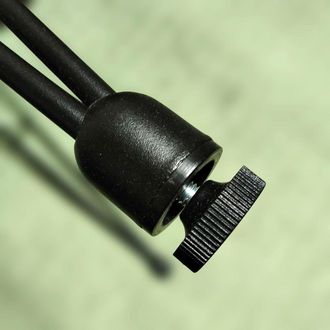 ダイニングテーブル　カフェ風　モダン