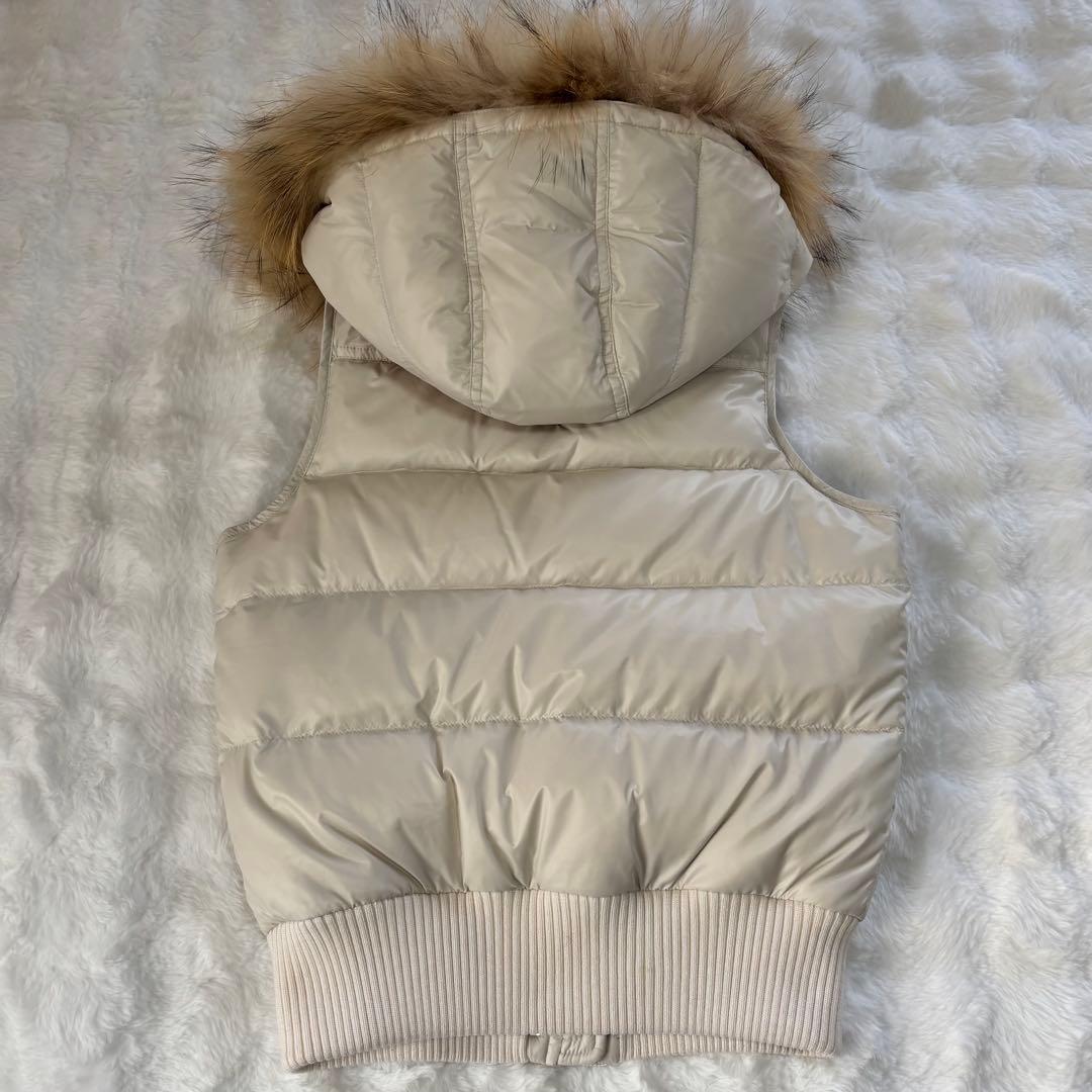 バーバリーロンドン ブルーレーベル　ファー付き　ホワイトベージュ　ノバチェックM