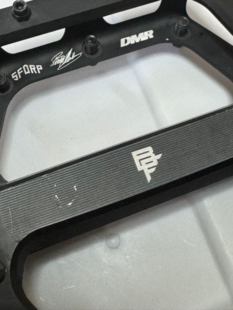 パーツ DMR VAULT PEDAL BRENDOG k2 MATT BLACK